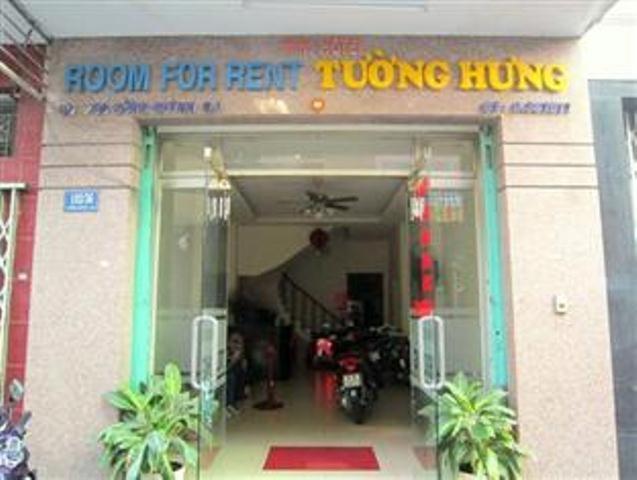 Khách sạn Tuong Hung